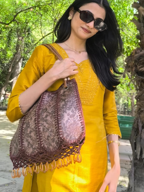 Bloom Crochet Tote