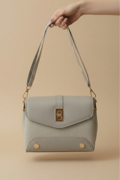 Luxury Tweed Flip‑Top Crossbody